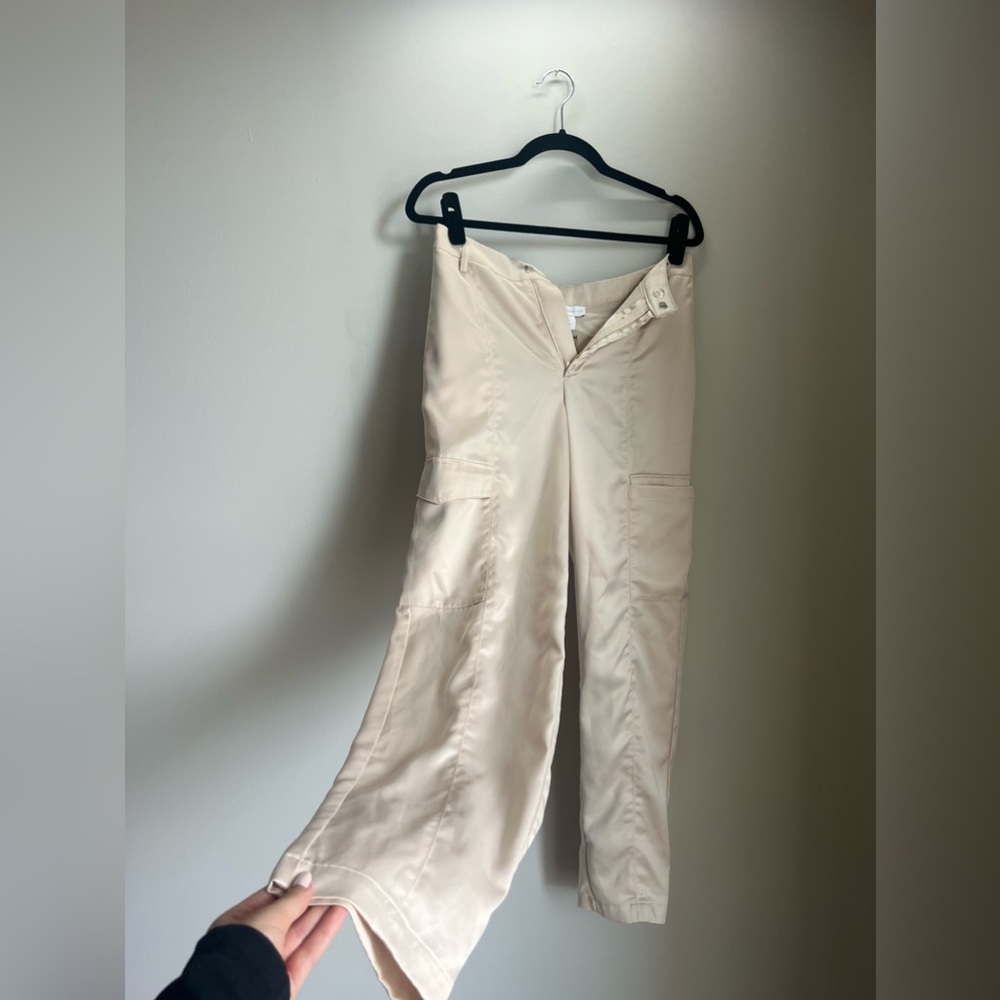 Beige Silk Cargo Pants - House of Harlow
